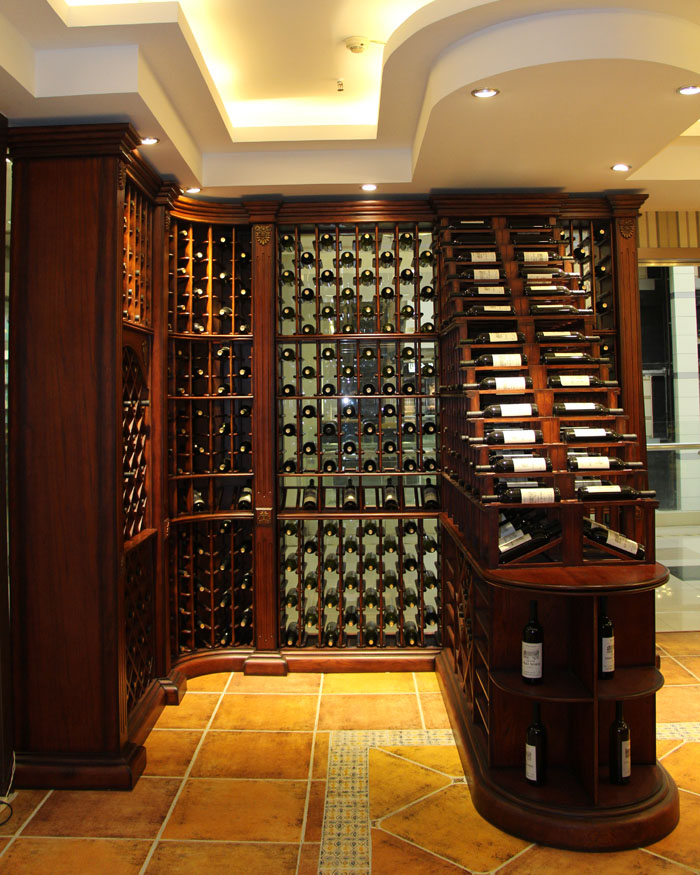 Flooring house